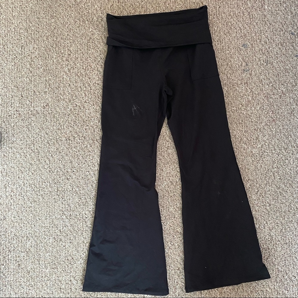 Aerie flare leggings with pockets